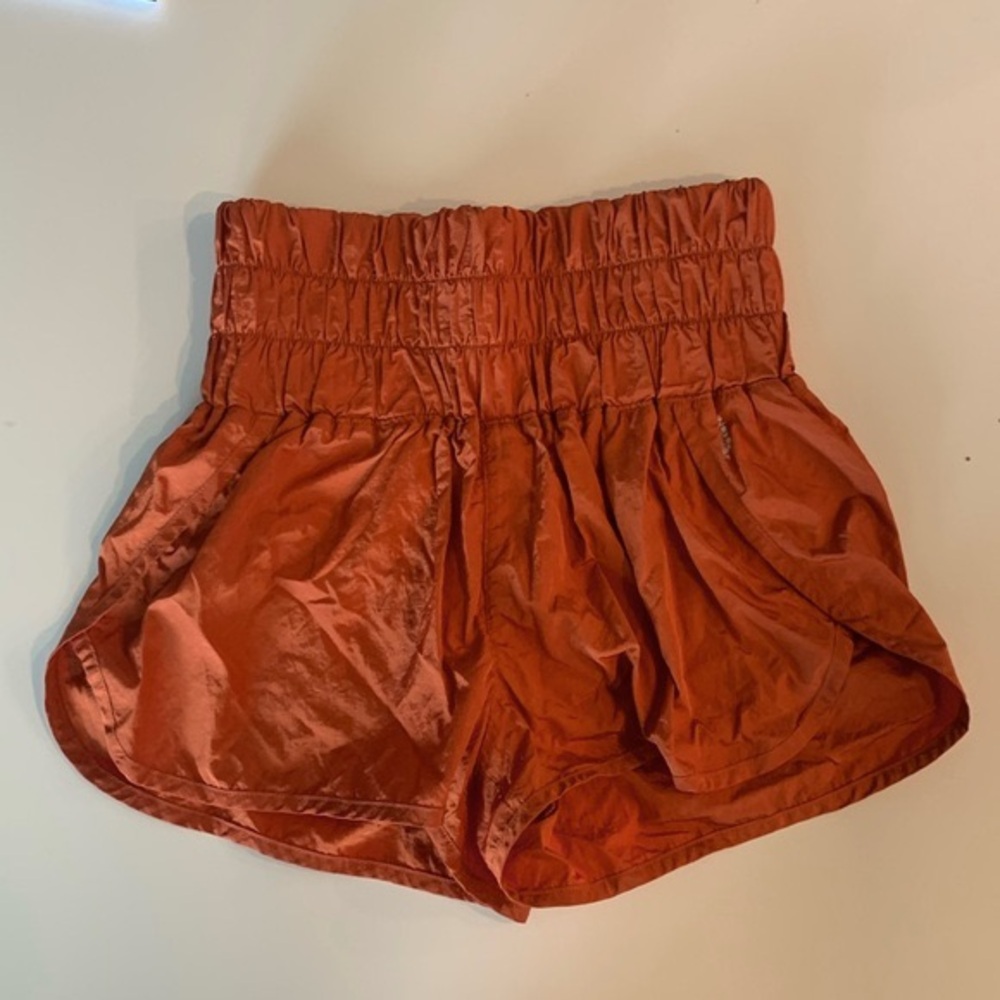 Free People movement On the way home shorts-Rust-size Small